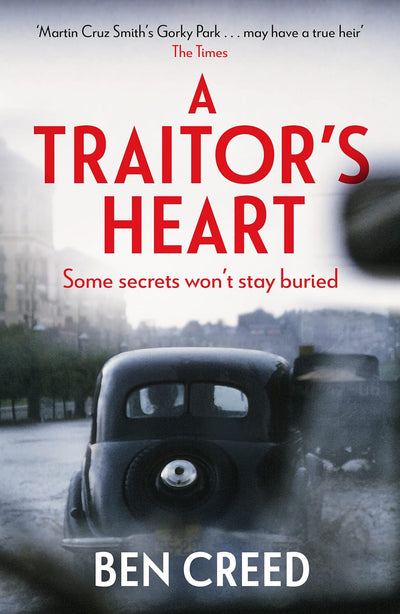 A Traitor's Heart - Readers Warehouse